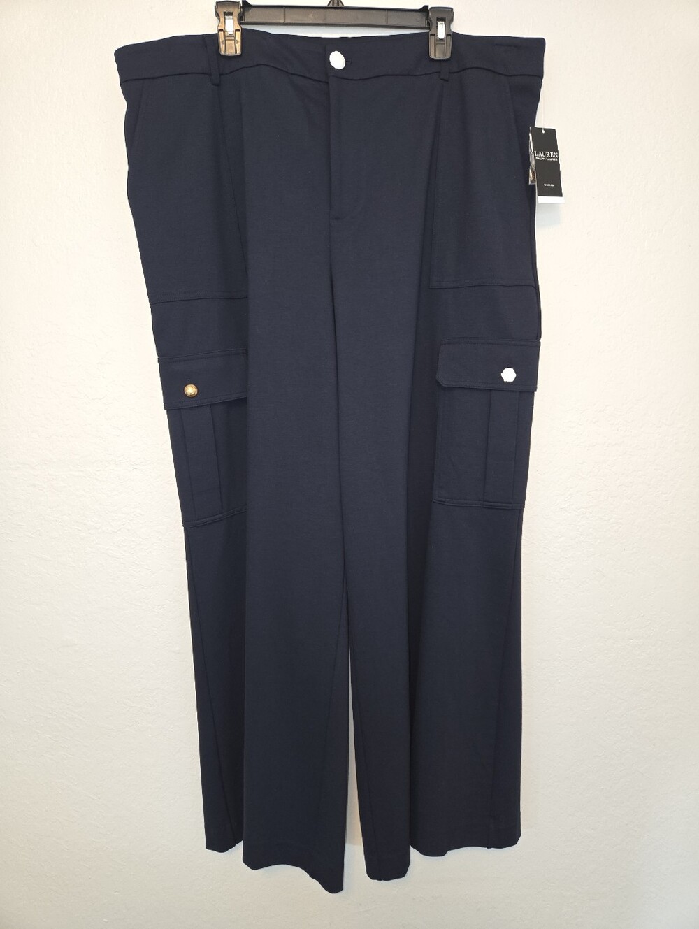 Lauren Ralph Lauren Navy Wide Leg Pants With Cargo Pockets, Size 20W - Picture 2 of 3